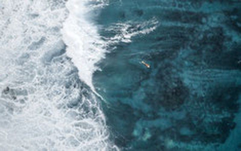 Gresite gris ¡: El agua del oceáno