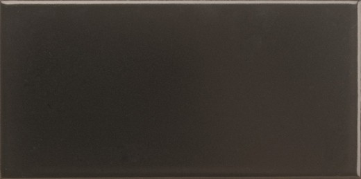 Caja Azulejo Manhattan negro liso mate 7,5x15   0,5m2/caja  44 piezas/caja Pissano