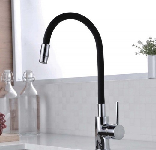 Robinet cuisine flexible Verona noir