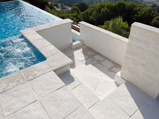 Reverse angle Palacio Solaneta 5 x 60 x 66 cm Verniprens