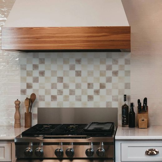 Αυτοκόλλητο πλακάκι Damier Luxor 19,69cm x 19,69cm The Smarttiles