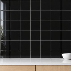 Gloss Black Tile 20X20 1,00M2 / Box 25 delar / låda