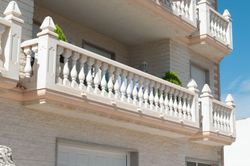 Classic baluster Geneva
