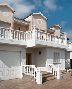 Klasyczna tralka Neapol