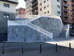 Klasyczna tralka Neapol