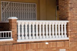 Klasyczna tralka Neapol