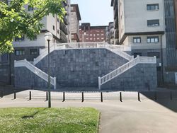 Klasyczna tralka Neapol