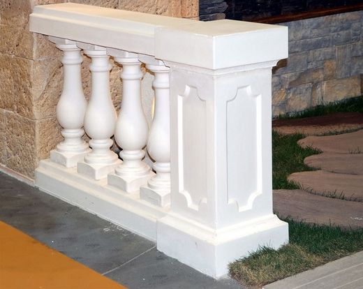 Classic baluster Versailles
