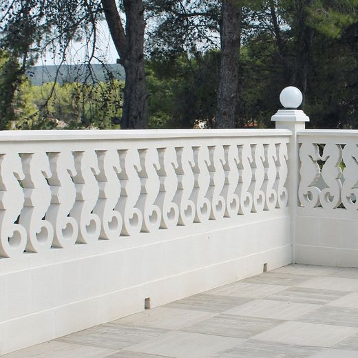 Balustre Plànol Semipolit Cavallet de mar Verniprens