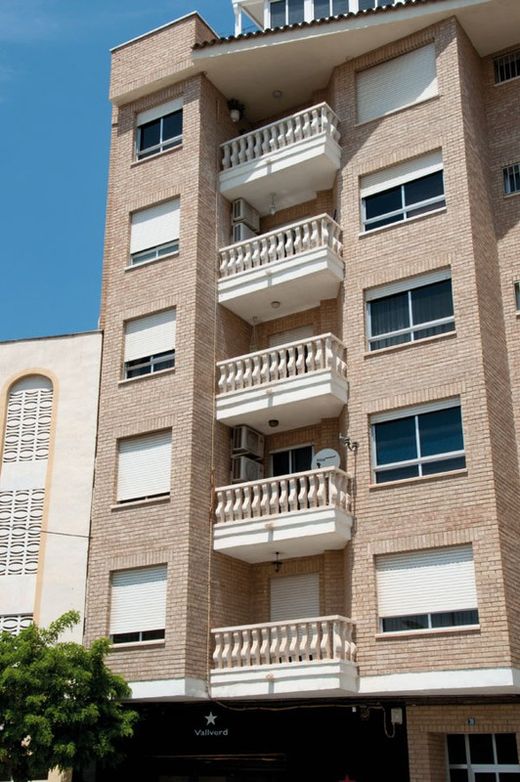 Płaska półpolerowana tralka Paris Verniprens