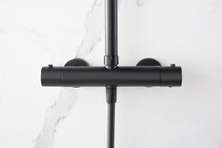 Termostatisk duschstång Naples Matt svart BTN047/NG Imex