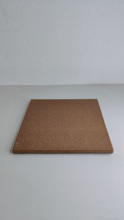 Wytłaczane pudełko z kamionki 31,4x31,4