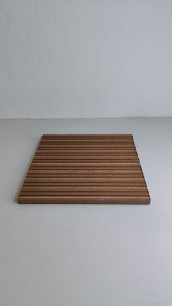 Wytłaczane pudełko z kamionki 31,4x31,4