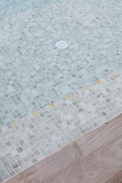 Nature Sea Salt Matt Mesh Box 38x38 2m2/Vidrepur Box