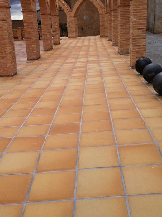 Box 24.4x24.4 Natural stoneware 1.00m2 16 Pieces Gres de Aragón