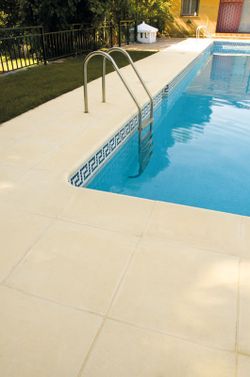 Loja Cream Flooring Box 50x50 4 st 1m2 / Verniprens låda