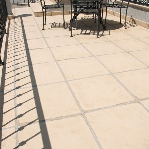 Nerja Ambar Pavement Box 2,5 x 50 x 50 4 Stück 1m2/Karton Verniprens