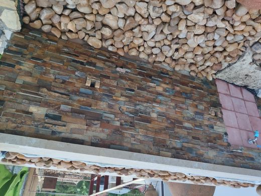 Imperial Flerfärgad Naturstenslåda 0,33m2 Piedras de Galicia