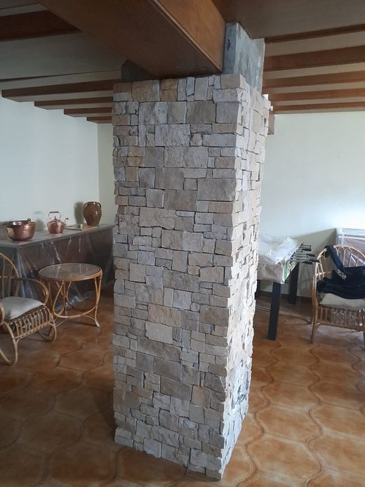 Natural Stone Box Μεσαιωνικός Τραβερτίνος 0,33m2 Piedras de Galicia