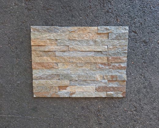 Förmonterad Naturstenslåda Golden Linear 0,48m2 Piedras de Galicia