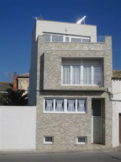 Vormontierte Steinbox Wandbild Eco Yellow Nordik 0,44m2 Piedras de Galicia