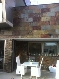 Vormontierte Steinbox Wandbild Eco Multicolor 0,44m2 Piedras de Galicia