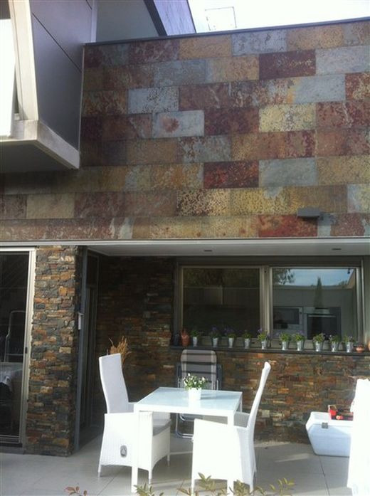 Vormontierte Steinbox Wandbild Eco Multicolor 0,44m2 Piedras de Galicia