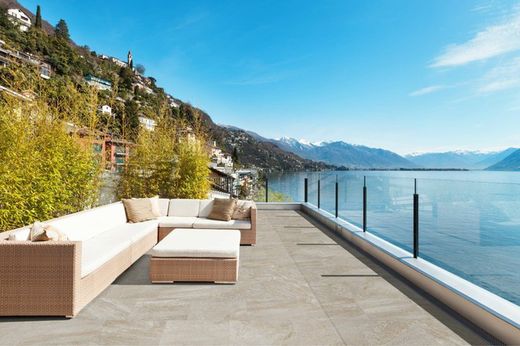 Pudełko porcelanowe Nistos beżowe 40X60 5 płytek/karton 1,20 m2 Azuliber