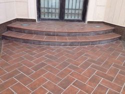 Caixa de Porcelana Mytho Rubino Antiderrapante 33x33 0.66m2/Gres Aragón Caixa