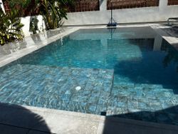 Porslinslåda Ocean Grön Grå Glans 15x15 0,72m2/Låda Gres Aragón