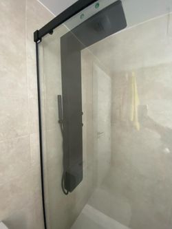 Columna de ducha grifería progresiva Carey Negro mate Aquassent