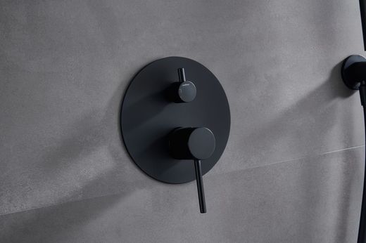 Conjunto de ducha monomando empotrado Monza negro mate  GPM039/NG Imex