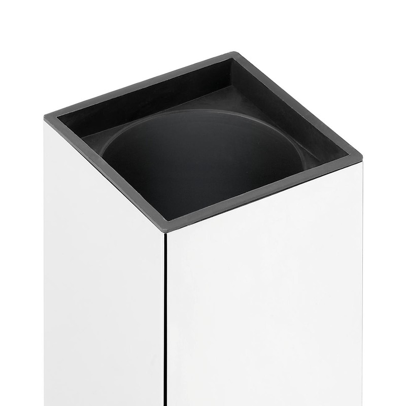 Brosse wc dans un fer ESC32 - Artehierro