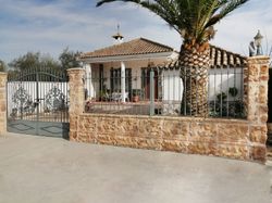 Cantonada sortint Alcarria Arena Verniprens