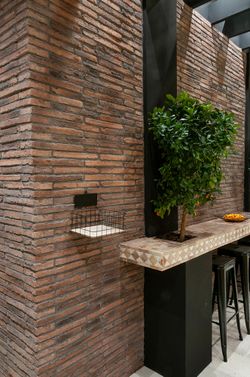 Cantonada Sortint Manchester Tàmesi