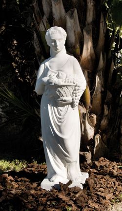 Verniprens vintage trädgårdsfigur