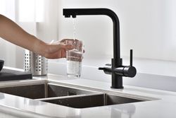 Grifería de cocina Marsella negro Ref. GOS004/NG Imex