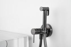 Imex Einhebel-Einbau-Bidetarmatur Genoa RDG053/BGM aus schwarzem Gunmetal