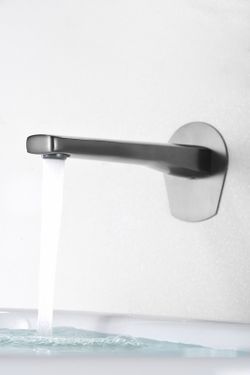 Delos Svart pistolmetall inbyggd ettgreppsvattenkran GLD055/BGM Imex