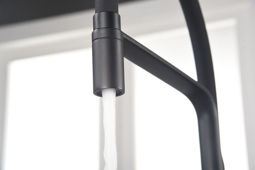 Robinet de lavabo Sena noir bec flexible orientable Réf.GCE022/NG Imex