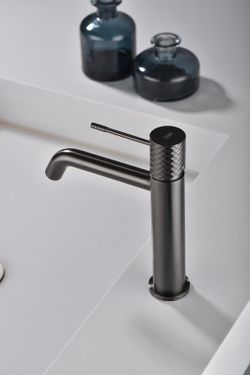 Bateria umywalkowa jednouchwytowa Genoa Czarny metaliczny pistolet BDG053-1BGM Imex