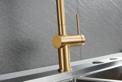 Wyciągana bateria kuchenna Berna szczotkowane złoto Nr ref. GCE026/OC Imex