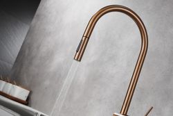 Wyciągana bateria kuchenna Berna szczotkowane różowe złoto Ref GCE026/ORC Imex