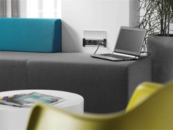 Kapsa 2 tomadas + 2 usb acabamento preto fosco