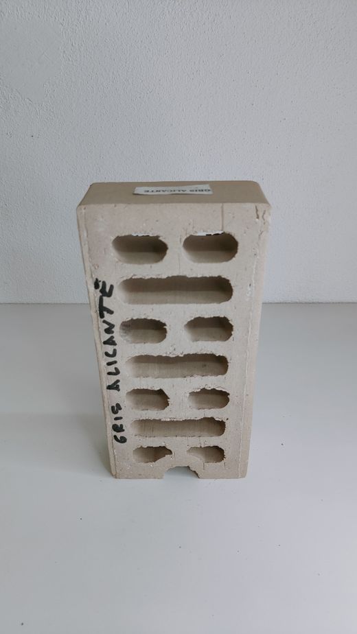 Pallet Maó caravista clínquer Alacant 236x114x50mm 608 u.