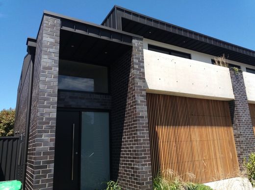 Pallet Maó caravista clínquer Timanfaya Blue 236x114x50mm 608 u.