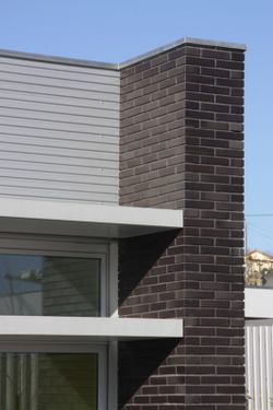 Pallet Maó caravista clínquer Timanfaya Blue 236x114x50mm 608 u.