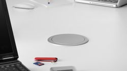 Lift socket outlet aluminum finish