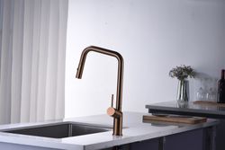 Bateria zlewozmywakowa Bonn z wyciąganą wylewką w kolorze różowego złota Nr ref. GCE024/ORC Imex