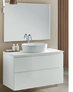 Mueble ,encimera lacada y lavabo sobre encimera Nice Blanco suspendido Sanchis